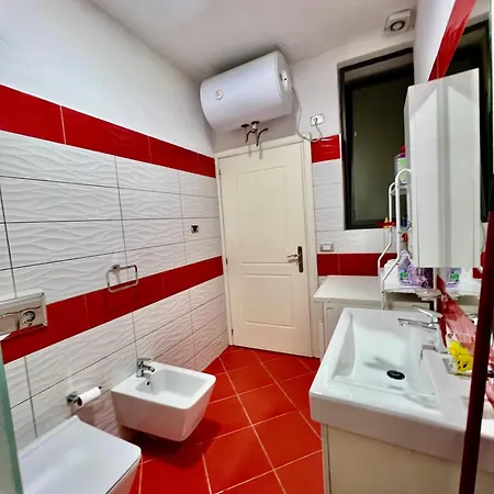 Spiranca Luxury 3* 地拉那